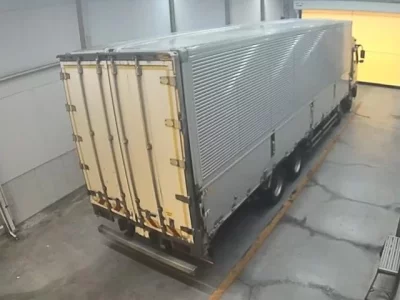 Mitsubishi FUSO TRUCK