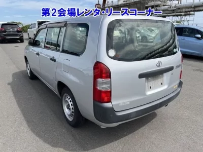 Toyota SUCCEED