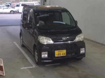 Daihatsu TANTO EXE