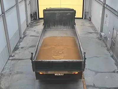 Isuzu TRUCK