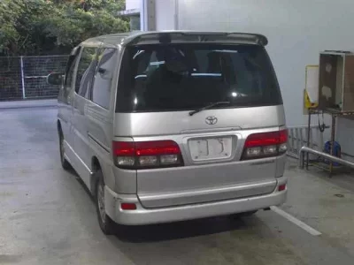Toyota HIACE REGIUS