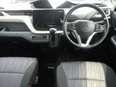 Mitsubishi DELICA D2