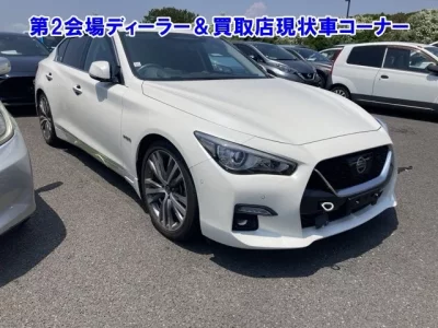 Nissan SKYLINE