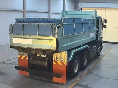Hino TRUCK