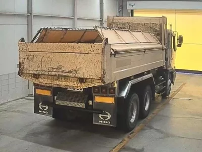 Hino TRUCK