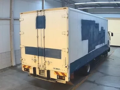 Mitsubishi FUSO FIGHTER