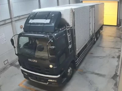 Isuzu TRUCK