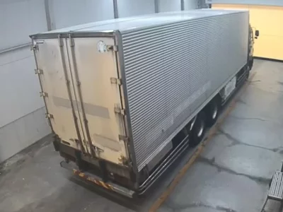 Isuzu TRUCK