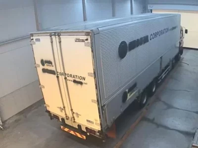 Isuzu TRUCK