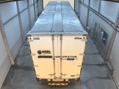 Isuzu TRUCK