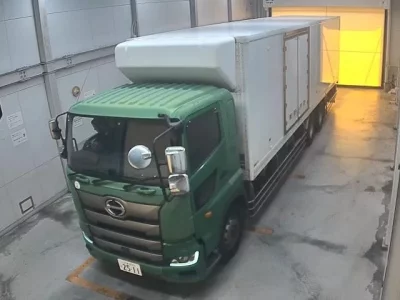 Hino TRUCK