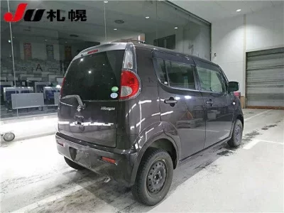 Suzuki MRWAGON
