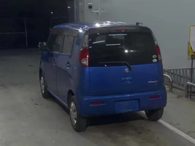 Suzuki MRWAGON