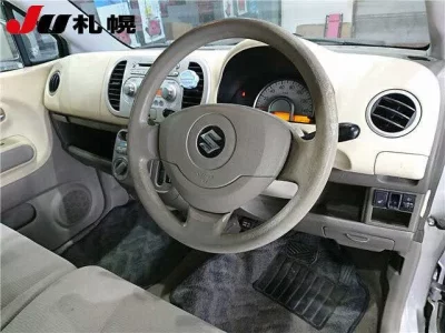 Suzuki MRWAGON