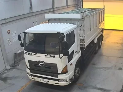 Hino TRUCK