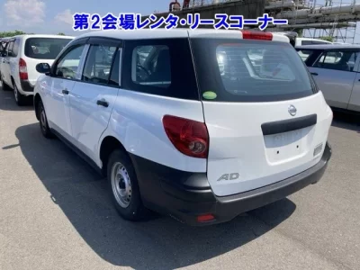 Nissan AD