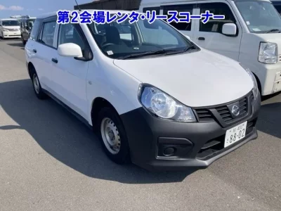 Nissan AD