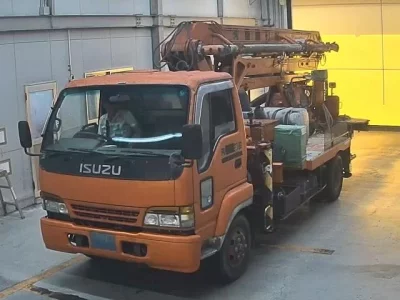 Isuzu JUSTON