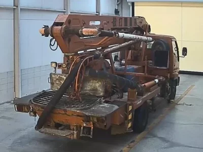 Isuzu JUSTON
