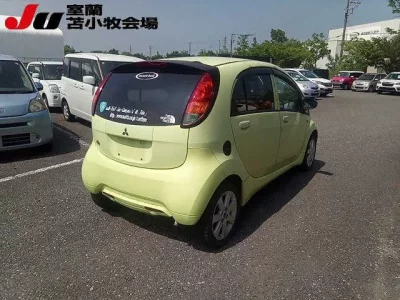 Mitsubishi I