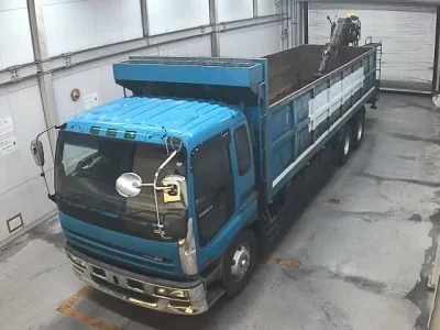 Isuzu TRUCK