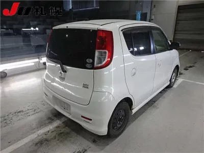Suzuki MRWAGON