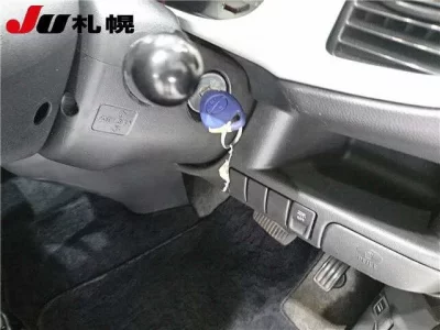 Subaru R2