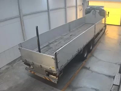 Hino TRUCK