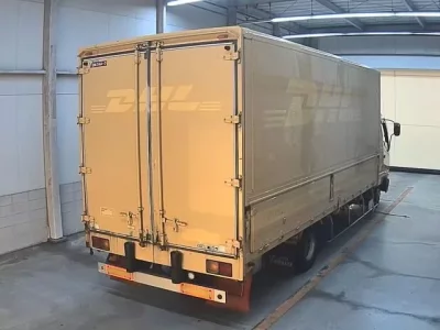 Mitsubishi FUSO FIGHTER