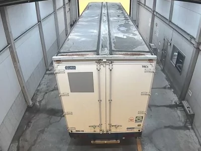 Isuzu TRUCK