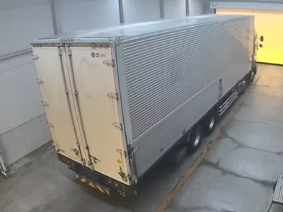 Hino TRUCK
