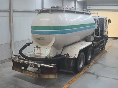 Isuzu TRUCK