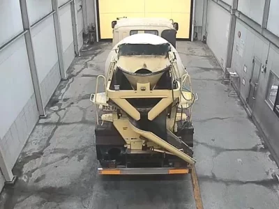 Isuzu TRUCK
