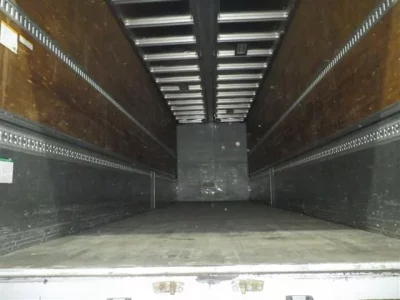 Isuzu TRUCK
