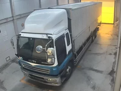 Isuzu TRUCK