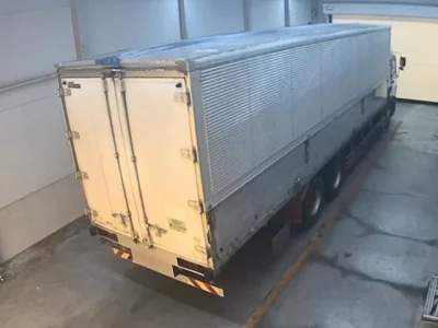 Isuzu TRUCK