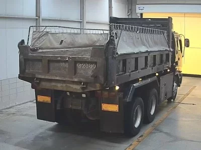 Isuzu TRUCK