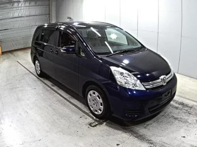 Toyota ISIS