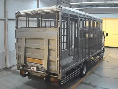 Mitsubishi FUSO FIGHTER