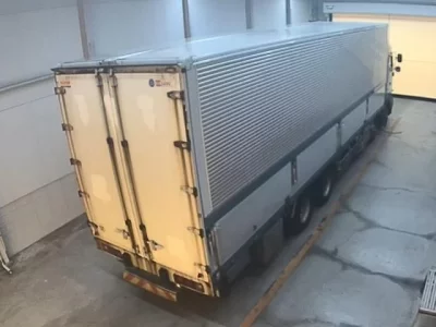 Hino TRUCK
