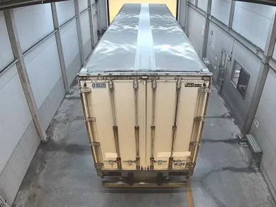 Isuzu TRUCK