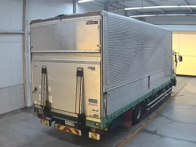 Isuzu FORWARD