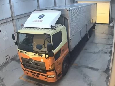 Hino TRUCK