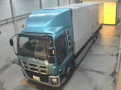 Isuzu TRUCK