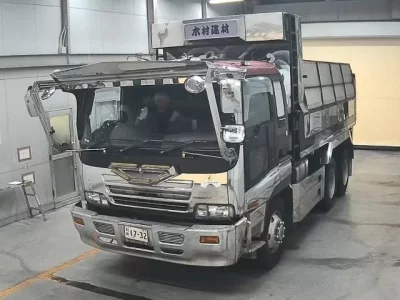 Isuzu TRUCK