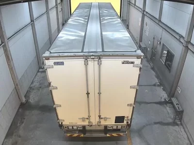 Isuzu TRUCK