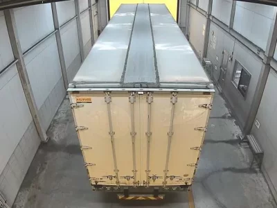 Hino TRUCK