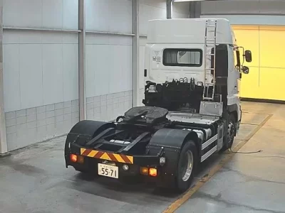 Hino TRUCK
