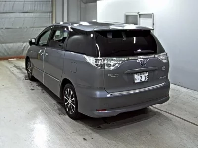 Toyota ESTIMA HYBRID