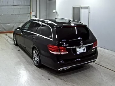 Mercedes-Benz E CLASS WAGON